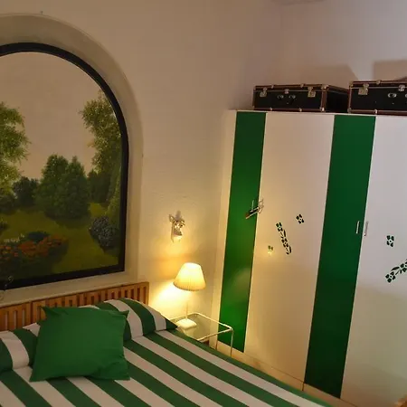 La Corte Smeralda Отель Ольбия