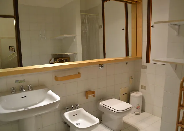 La Corte Smeralda מלון *